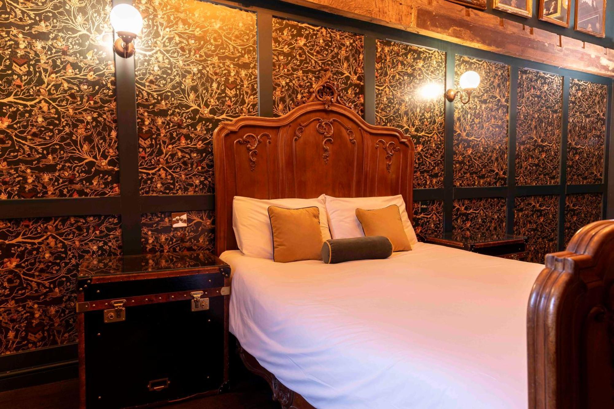 The Dirty Bottles Hotel Alnwick Exteriör bild
